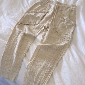 Lightweight harem pant
